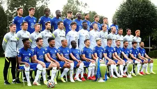 开云中国-切尔西训练开放日，集结日造点机会引欢呼，CBA常规赛在即，年轻球员得到机会