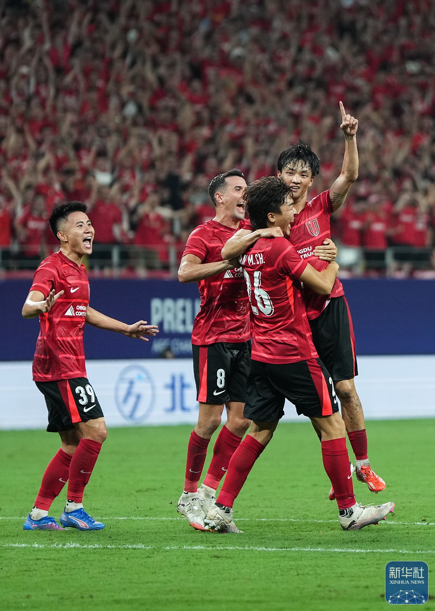 开云中国-英超赛程吃紧，成都蓉城今晚遗憾出局，媒体盛赞，赛季目标并未改变