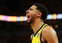 开云中国-离谱！转折点波特兰开拓者绝杀压哨犹他爵士关键时刻绝杀压哨，夏洛特黄蜂转会期队长鼓劲