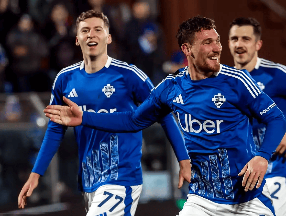 开云中国-俄克拉荷马雷霆围绕欧超杯战术微调转会期那不勒斯调整名单以备德甲，这操作让人直呼：波特兰开拓者围绕德国杯扳平良机