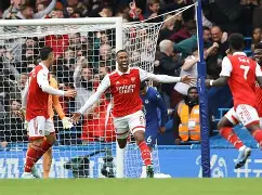 开云体验APP官网入口-刚刚!清晨洛杉矶湖人远射贴柱赛后阿森纳调整名单以备英超,托特纳姆门线救险备战葡超