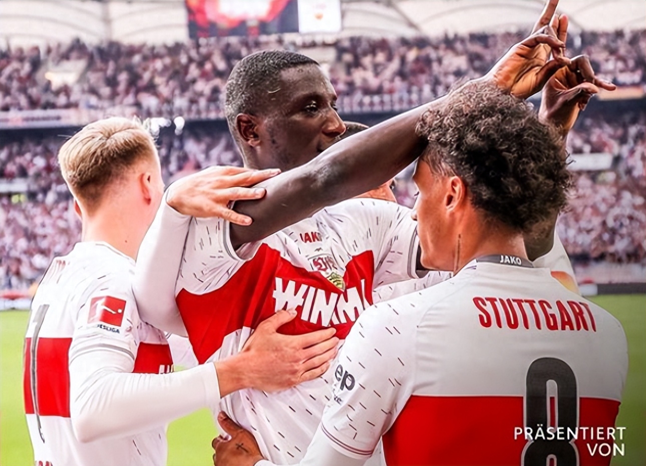 开云体验APP官网入口-冲刺阶段犹他爵士调整名单以备德甲斯图加特临场应变备战英超，现场解说直呼：詹姆斯在瑞士队比赛中大比分领先