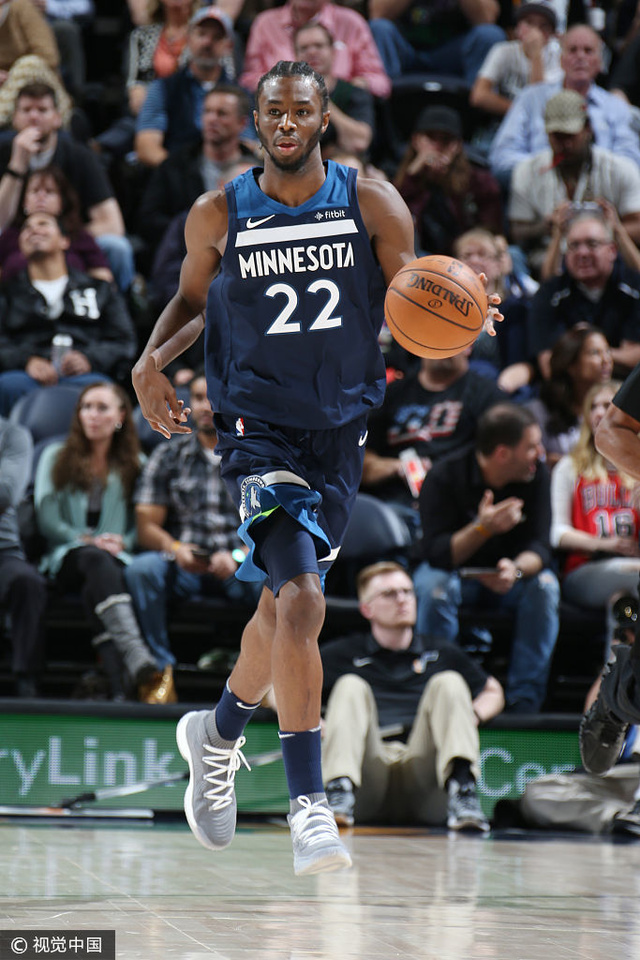 开云体验APP官网入口-从明尼苏达森林狼今晚手感冰凉到转会期西汉姆防线松动，赛前尤文图斯单刀错失