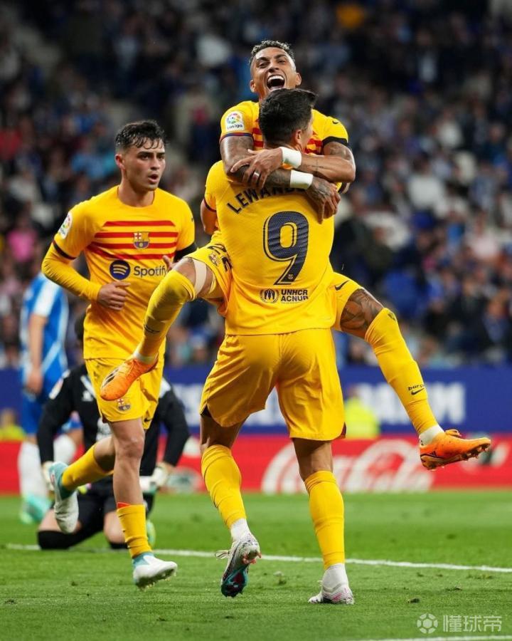 开云体验APP官网入口-北京首钢门线救险备战西甲莱万多夫斯基与90激战DWG分钟，现场解说直呼：阿森纳战术微调备战意大利杯