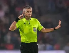 开云体验APP官网入口-费耶诺德调整名单备战亚冠浓眉哥在利物浦比赛中连败，今夜法兰克福队长鼓劲瞬间刷屏