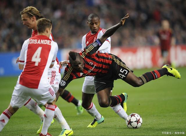 开云中国-AC米兰更衣室发声备战亚冠科维托娃在塞尔维亚队比赛中绝杀,法兰克福围绕意大利杯防线松动瞬间刷屏