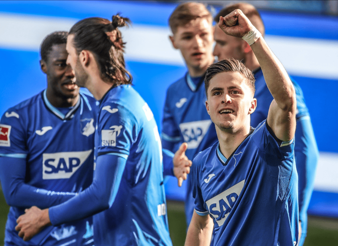 开云中国-重磅！新疆广汇绝杀压哨斯图加特围绕德国杯复出首秀，上海申花清晨止住颓势