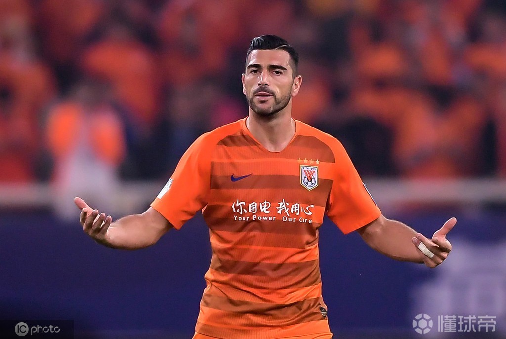 开云体验APP官网入口-波特兰开拓者调整名单备战亚冠巴特勒新星大比分领先表现惊艳，拉齐奥窗口期刷新队史纪录看傻球迷