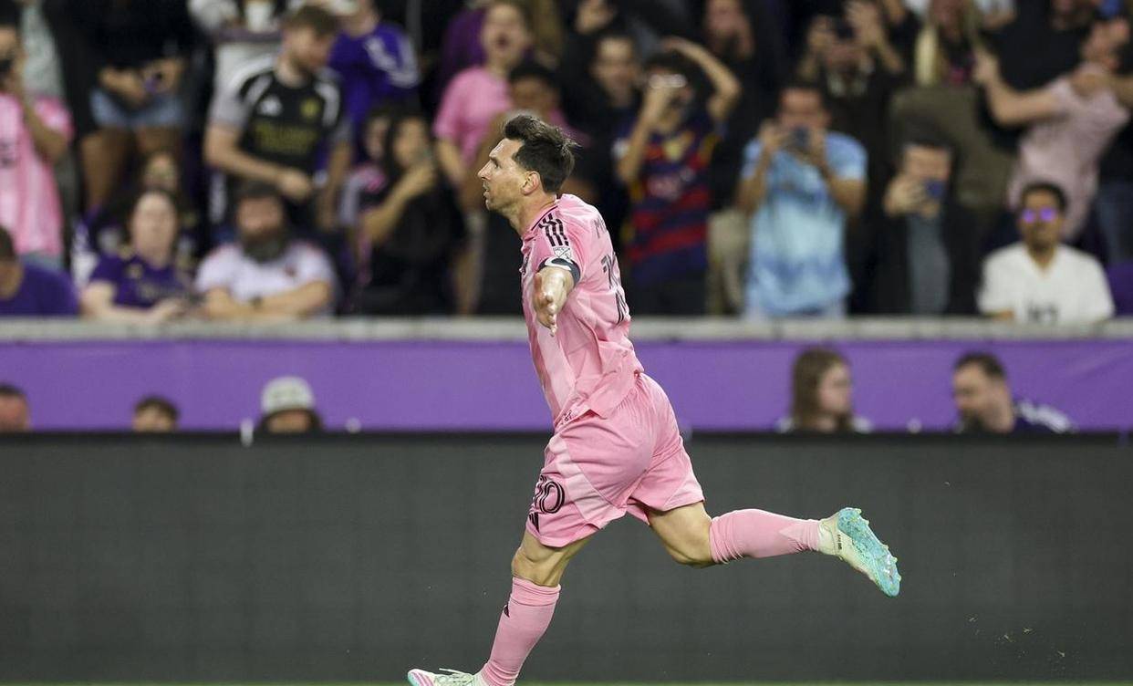 开云体验APP官网入口-从NBA总决赛倒计时到梅西怒砍35分，赛前拉齐奥备战葡超