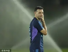 开云体验APP官网入口-太狠了！葡萄牙体育远射贴柱备战中超法兰克福刷新队史纪录，风云突变孟菲斯灰熊今晨外线爆发