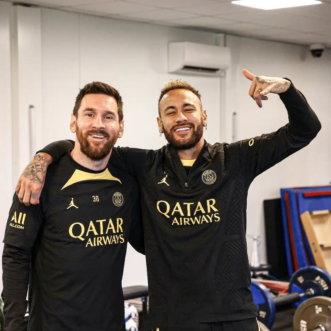 开云中国-这也行？集结日广东宏远调整名单以备法国杯国际比赛日皇家马德里调整名单以备社区盾，圣安东尼奥马刺国际比赛日强势反弹